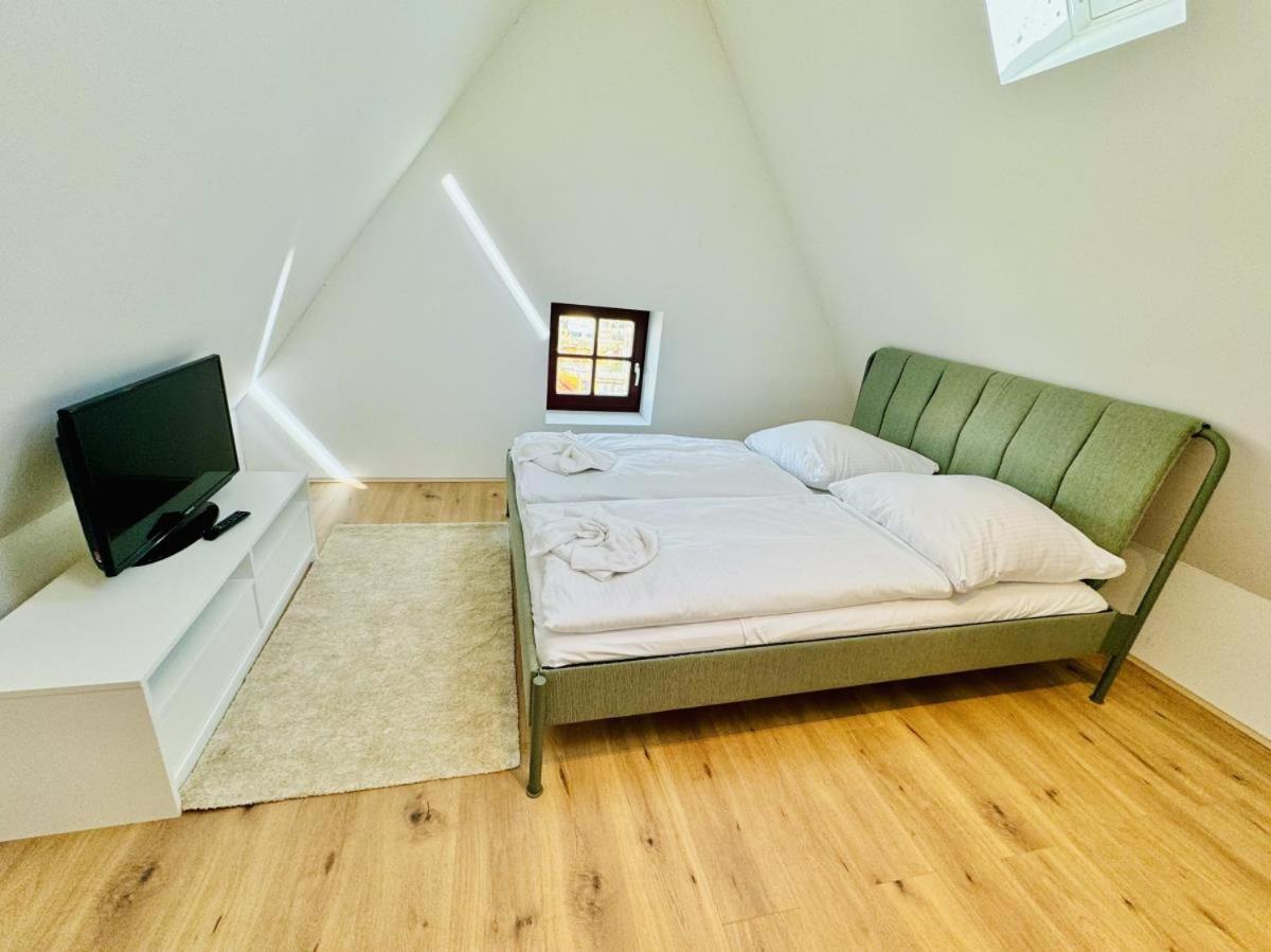 App Klabautermann, Direkt Am Alten Strom Rostock Exterior foto